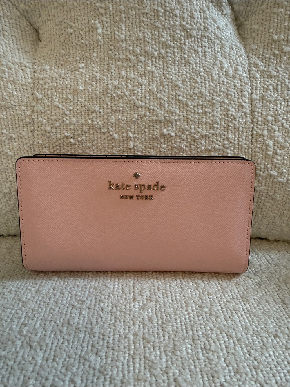 kate spade New York Pale Pink Saffiano Zip Wallet